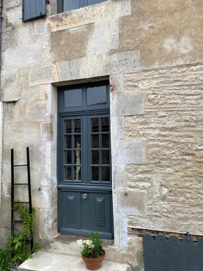 La Cour Blanche Villa Verteuil-sur-Charente Kültér fotó