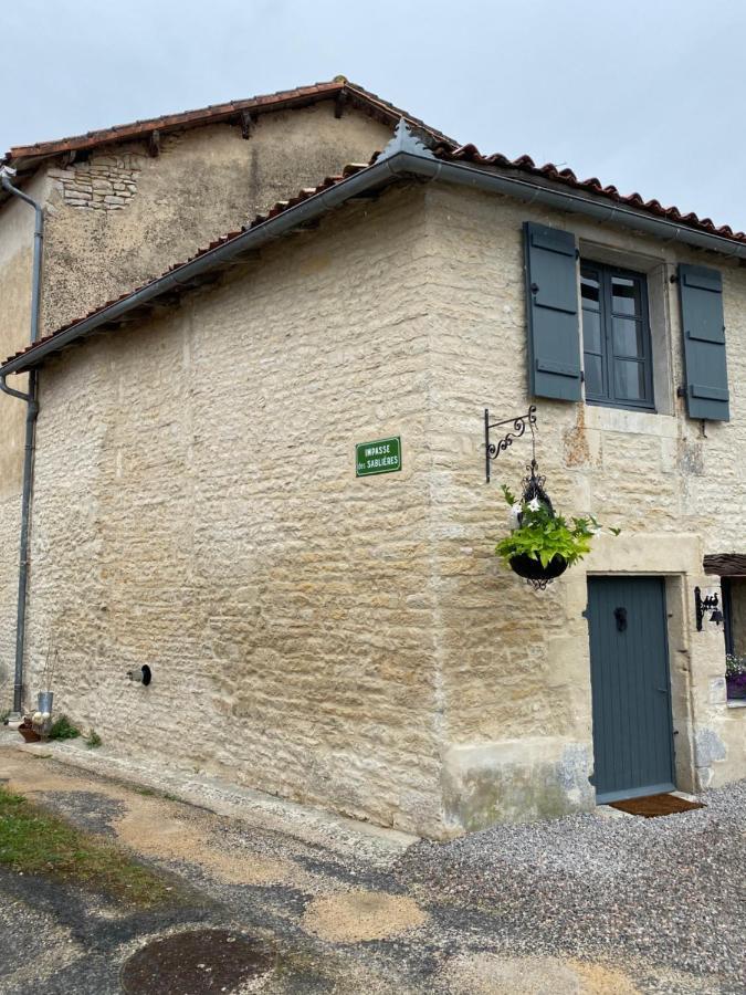 La Cour Blanche Villa Verteuil-sur-Charente Kültér fotó