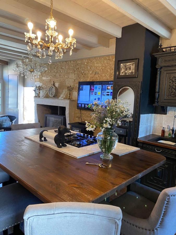 La Cour Blanche Villa Verteuil-sur-Charente Kültér fotó